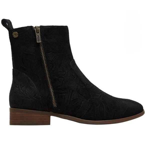 Roxy Rojas Suede Floral Embossed Boots Size 7.5 - Picture 1 of 10